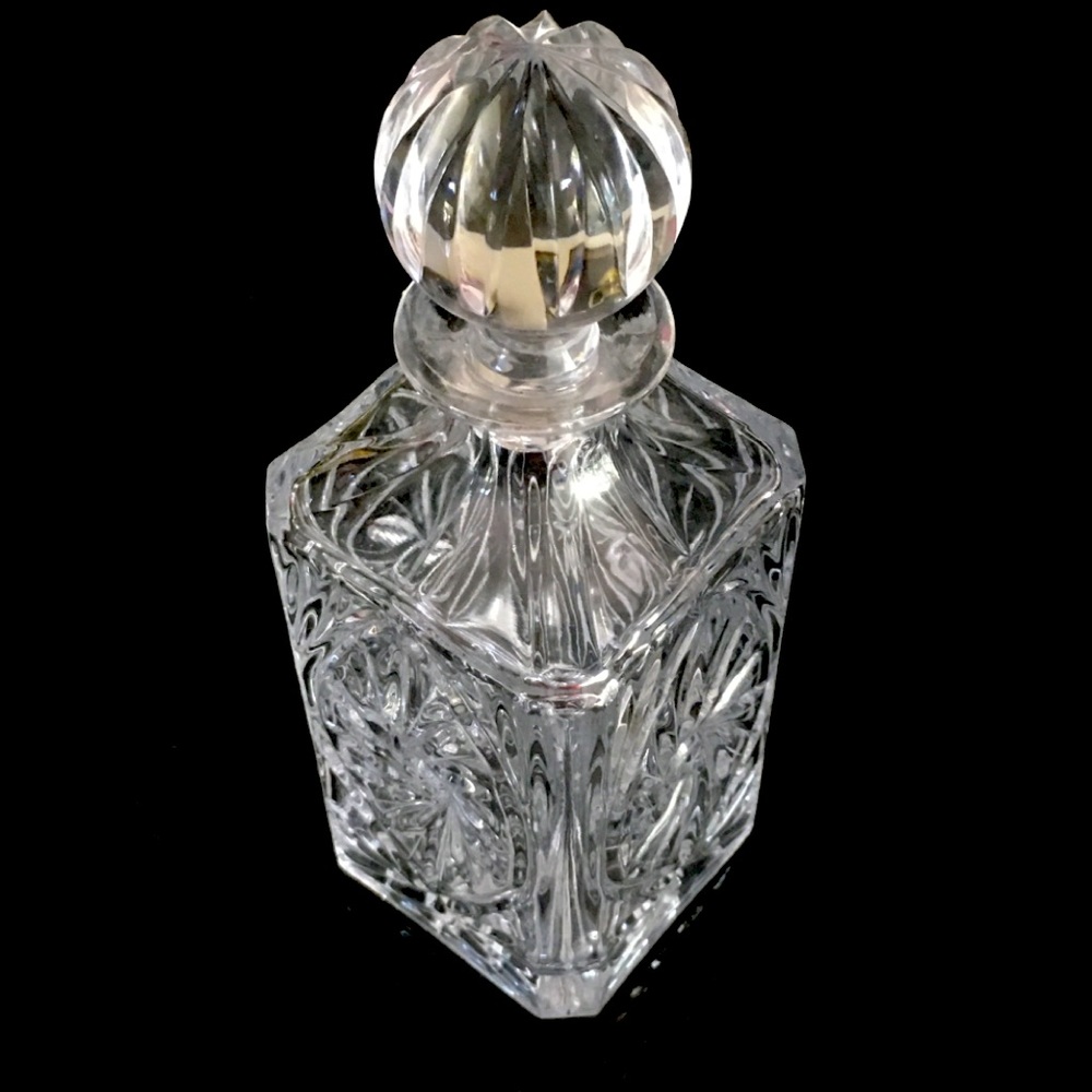 VTG Handcut Decanter from Poland 24% lead crystal